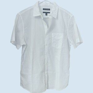 Banana Republic White Slim Fit Button-Up Shirt Seersucker Short Sleeve Size M